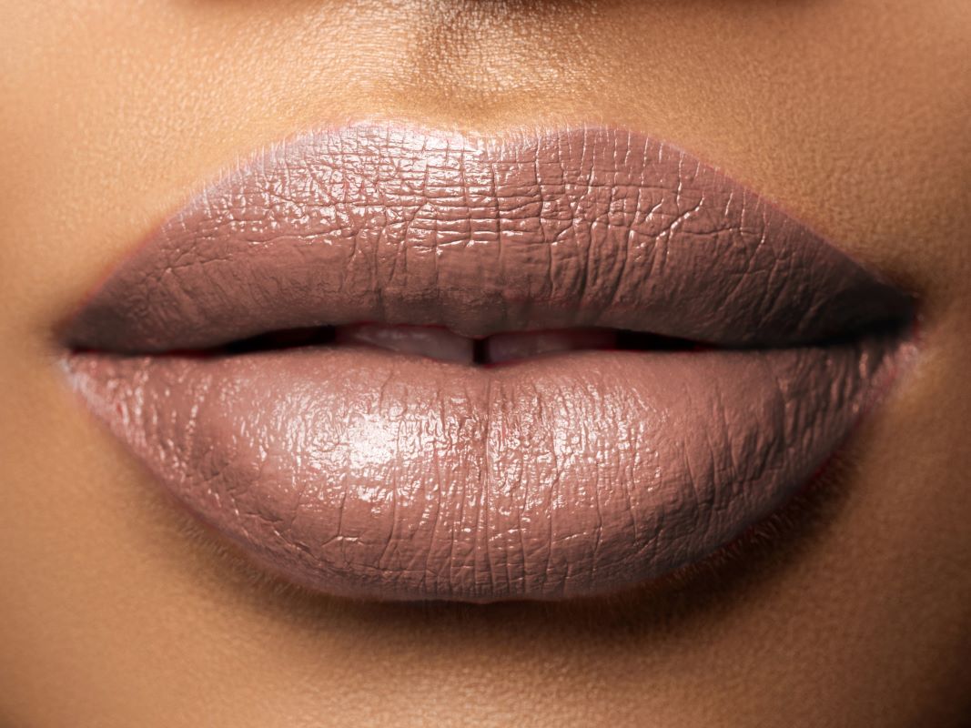 Perfect Pout Hydrating Lipstick - Honey Chile