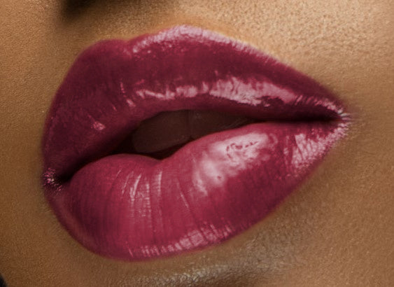 Perfect Shine Hydrating Lip Gloss - Maroon at Midnight